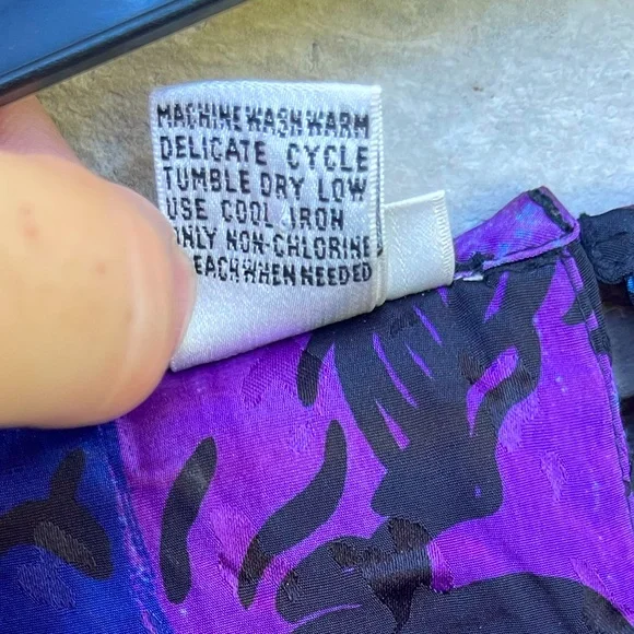 Vintage 1980s Blouse - Picture 7 of 11